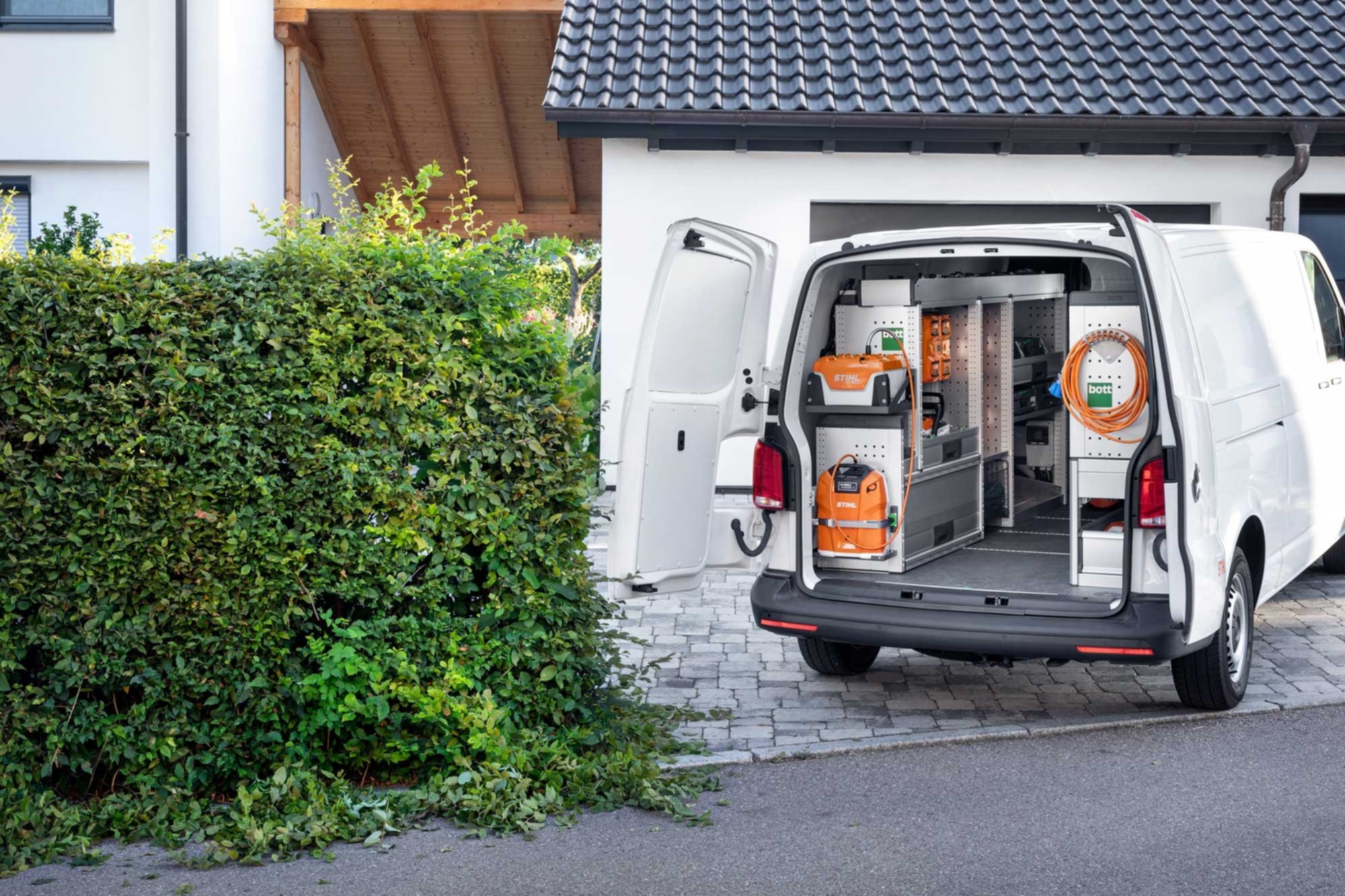 Kleinkastenwagen ausgebaut für den Landschafts- und Gartenbau.