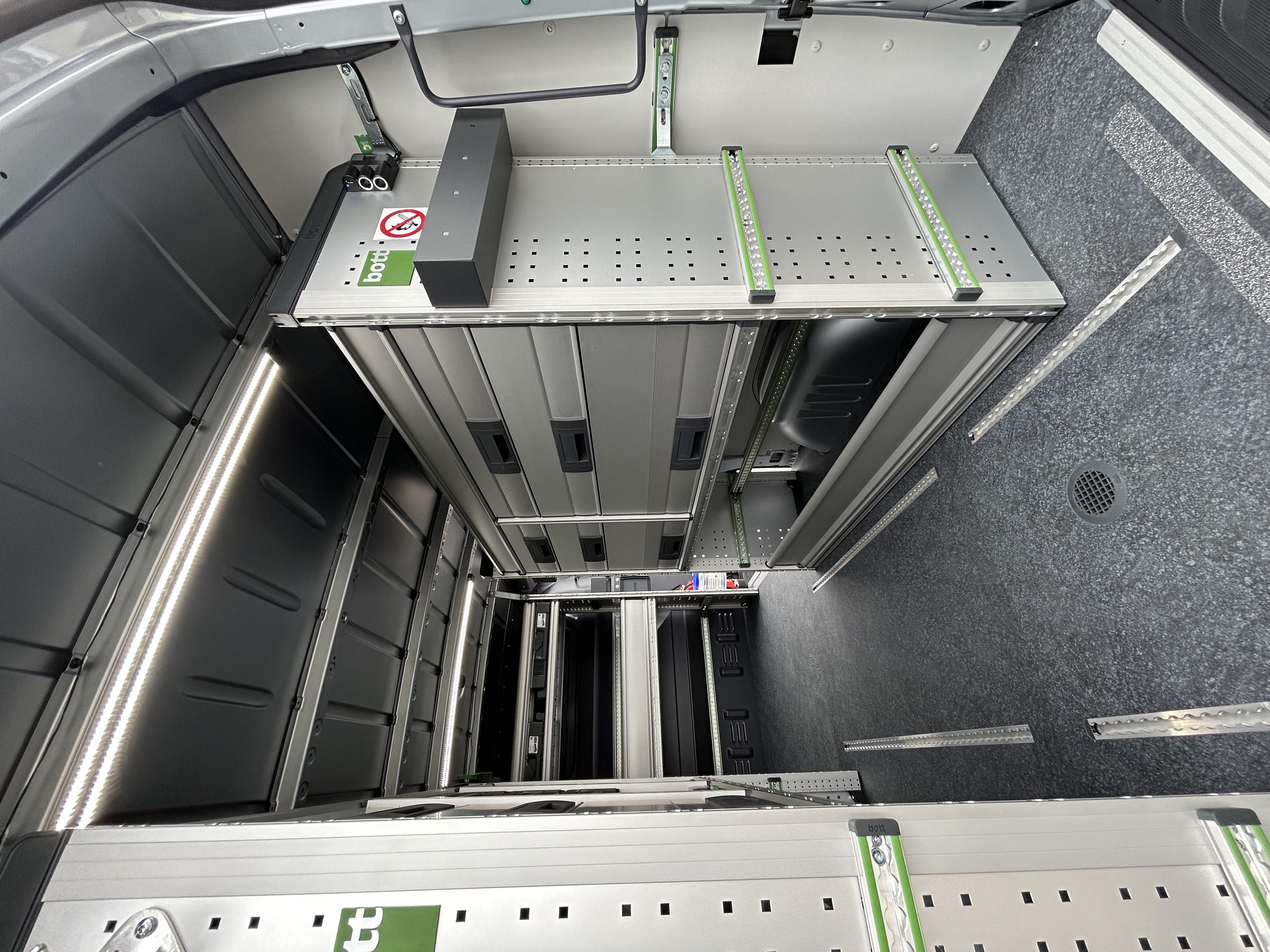 Viessmann Climate Solutions bott vario3 Fahrzeugeinrichtung