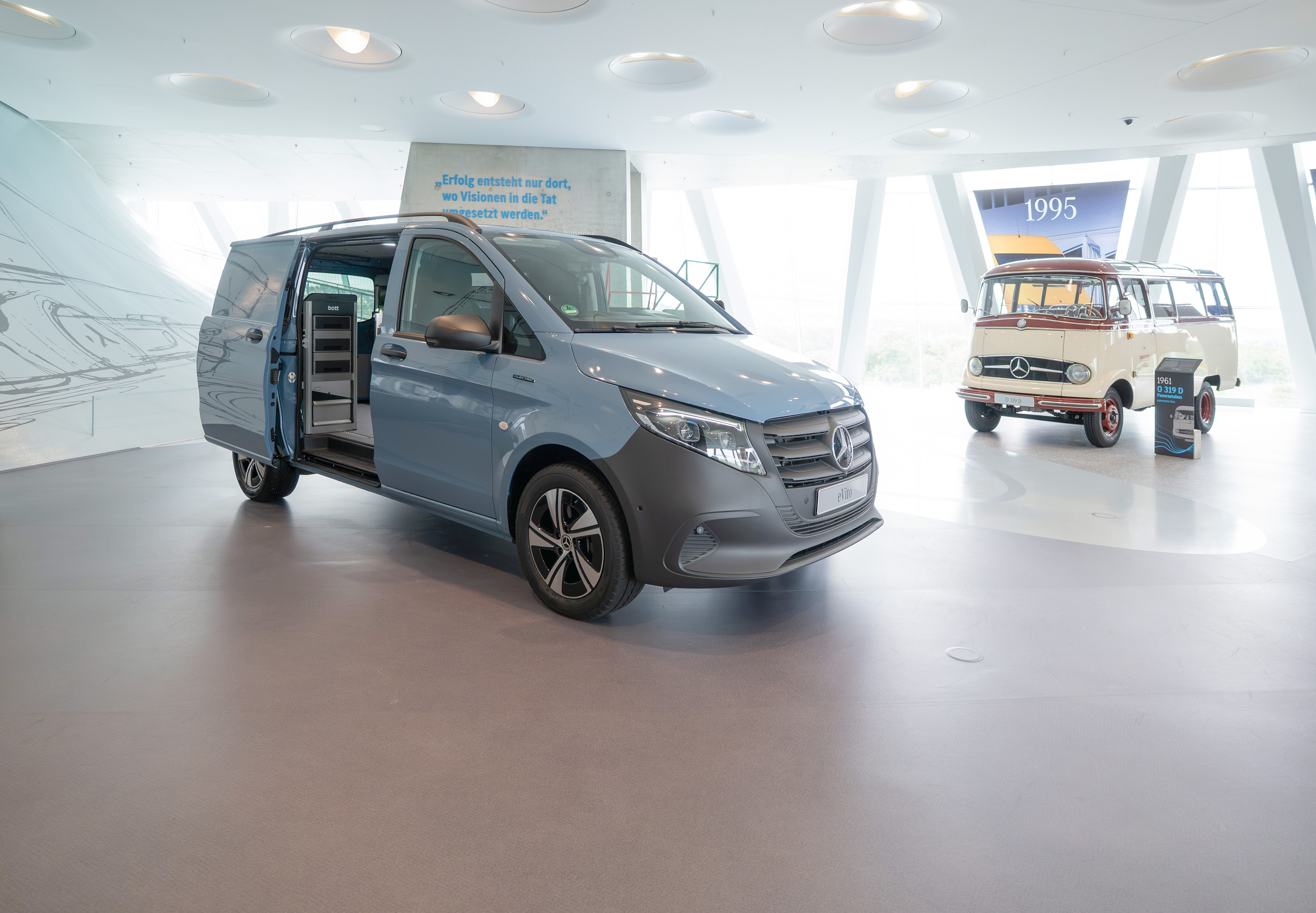 Mercedes-Benz-Museum-eVito-2.jpg