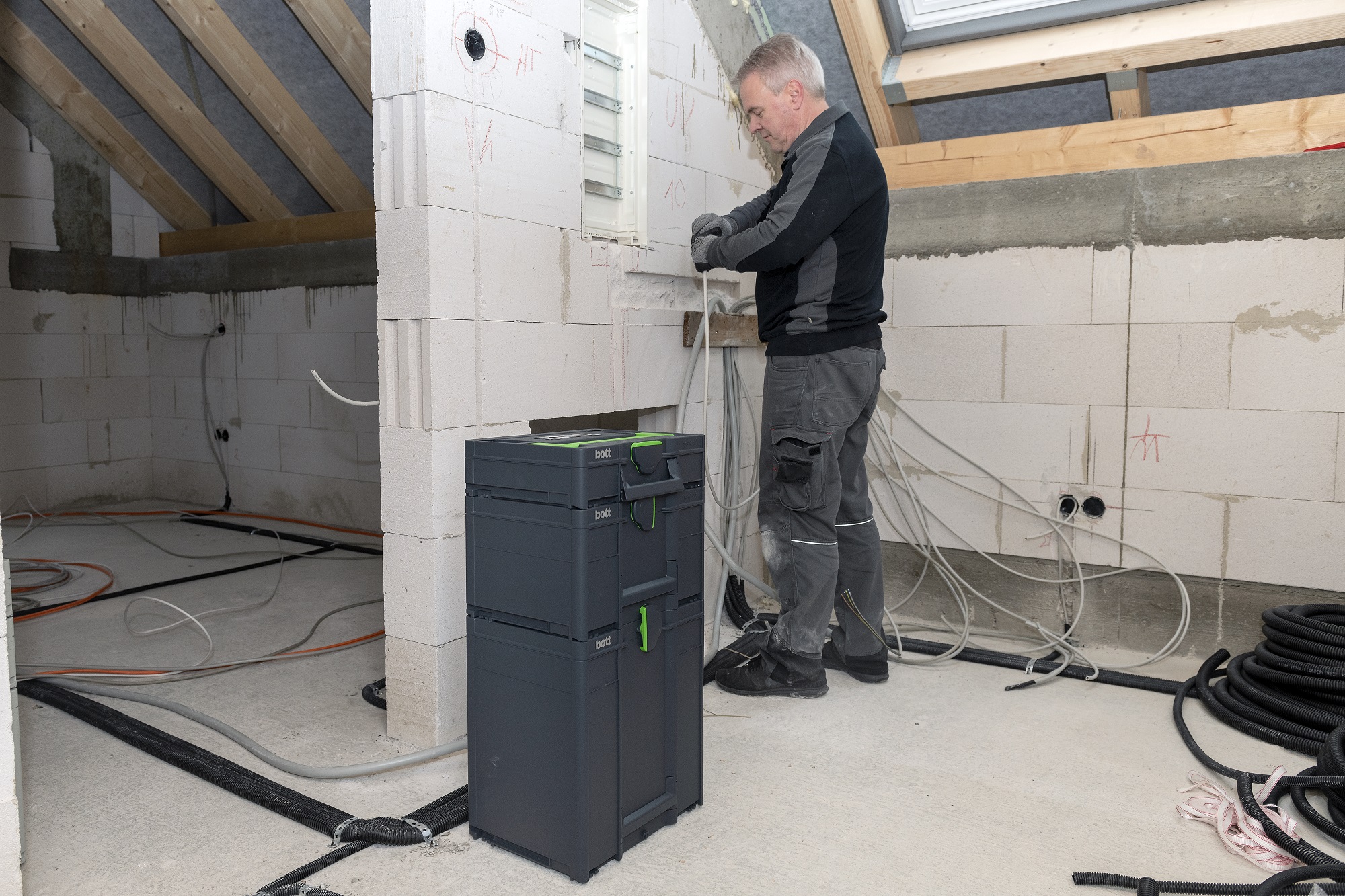 Systainer³ case system for more efficiency in everyday work.