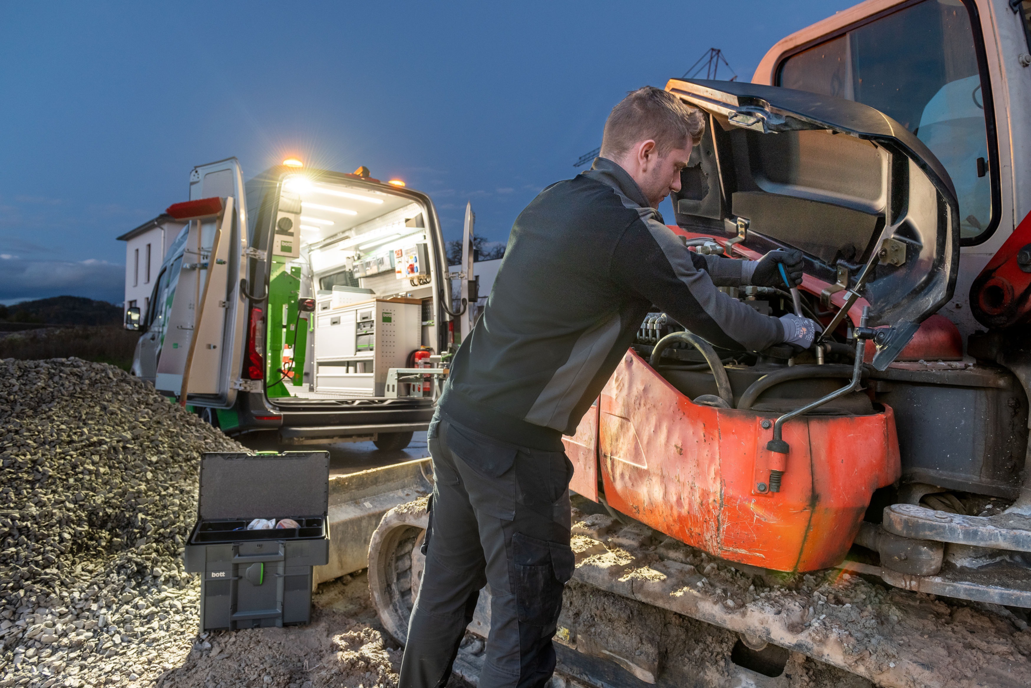 bott-Servicefahrzeug-Baumaschinen-Urheber-bott.jpg