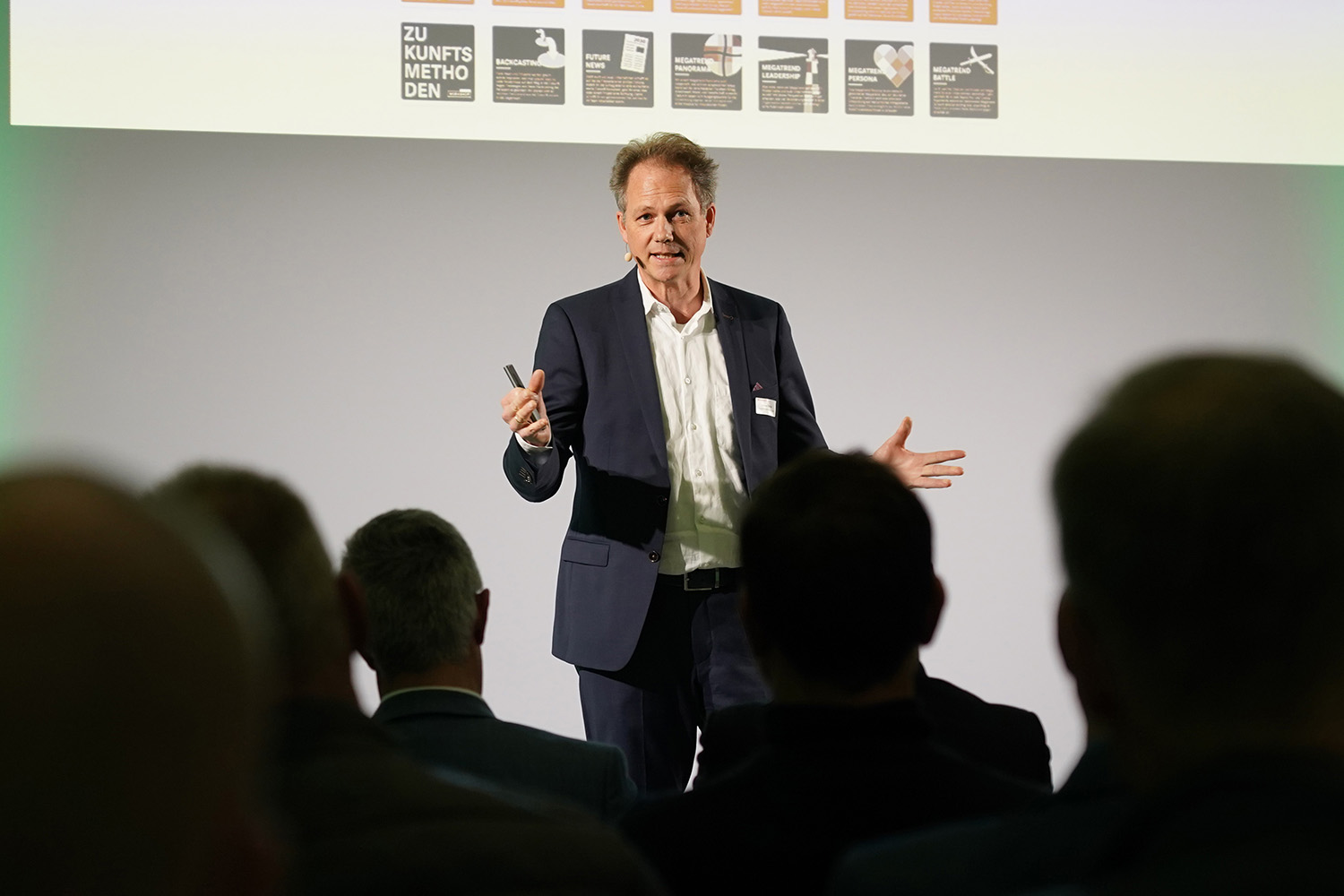 Andreas Steinle während des BusinessForum im bott Kundencenter
